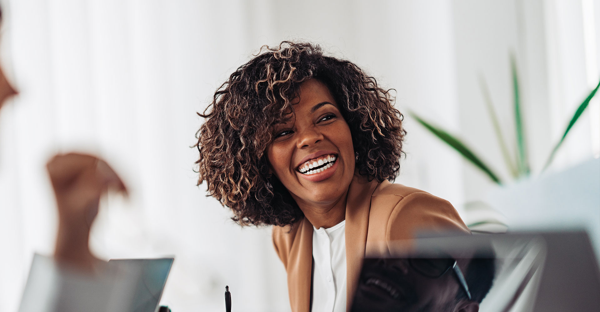 Battle Born Periodontics | Extractions, Dental Implants and Pocket Reduction